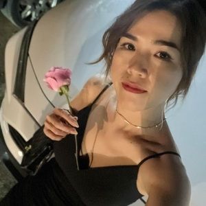 Meet your Posher, Thoa